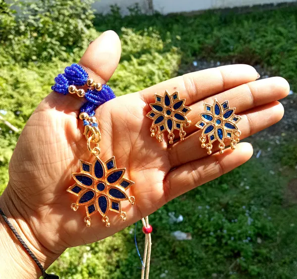 Assamese_Traditional_Gold_Plated_Blue_Meenakari_Star_Tassel_Jewellery_Set_For_Women_&_Girls